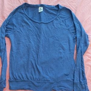 Blue long sleeve PINK top